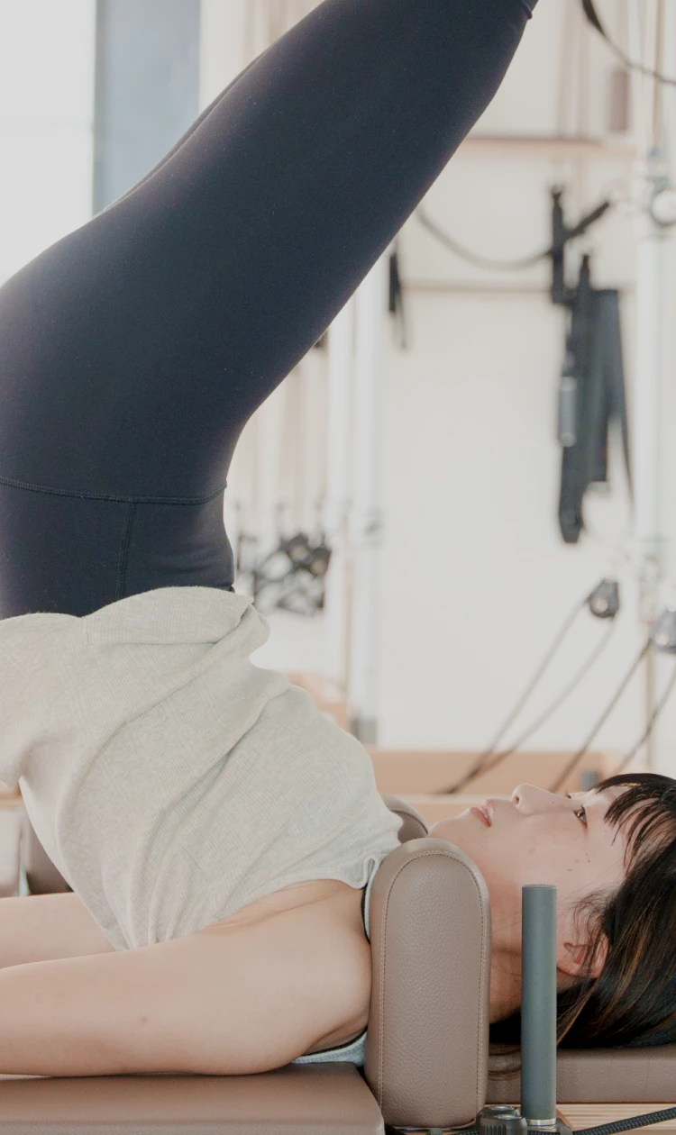 zen placeのピラティスで美しく伸び上がる姿勢、何歳からでも最高の自分に